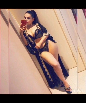 Я креативна, нежна и опытна, готова исполнить все твои самые запретные фантазии. 💋
Мои услуги разнообразны и насыщены. Ты можешь наслаждаться моими чувственными массажами, погрузиться в игру ролевых сценариев или попробовать что-то новое в сексе. 🌟
Мое тело достойно восхищения, а фото тебе докажут это с первого взгляда. 🔥 К тому же, у меня есть отличные отзывы от моих предыдущих клиентов, которые погружались в рай со мной. 😍
Так что не медли, я жду тебя в Москве, чтобы подарить тебе незабываемые моменты удовольствия. Rawr! 🐾💫 14855, 24 года